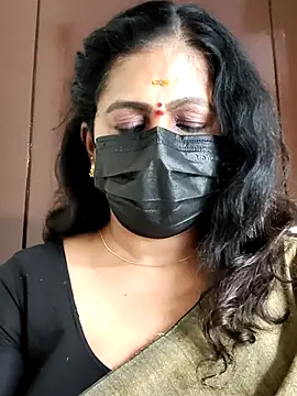 Snapshot of Sweetie_swetha37 chatting on October 5, 2025, 8:40 pm Sweetie swetha37 online show from October 5, 2025, 8:40 pm