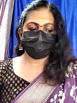 Snapshot of Sweetie_swetha37 chatting on October 16, 2025, 5:52 am Sweetie swetha37 online show from October 16, 2025, 5:52 am
