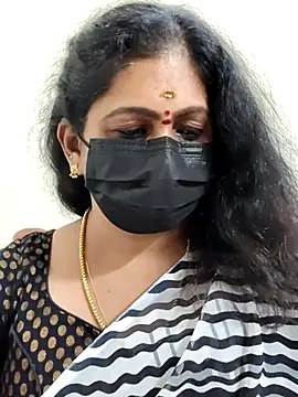 Snapshot of Sweetie_swetha37 chatting on November 15, 2025, 10:26 pm Sweetie swetha37 online show from November 15, 2025, 10:26 pm