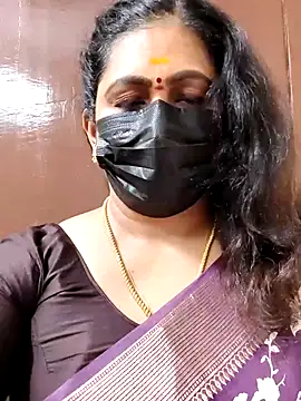 Snapshot of Sweetie_swetha37 chatting on November 19, 2025, 7:08 am Sweetie swetha37 online show from November 19, 2025, 7:08 am