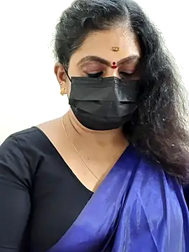 Snapshot of Sweetie_swetha37 chatting on December 1, 2025, 12:10 pm Sweetie swetha37 online show from December 1, 2025, 12:10 pm