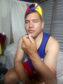 Snapshot of Franklinrivas91 chatting on December 19, 2025, 12:50 am Franklinrivas91 online show from December 19, 2025, 12:50 am