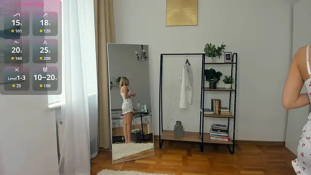 Snapshot of FaaBinaa chatting on September 26, 2025, 7:56 am FaaBinaa online show from September 26, 2025, 7:56 am