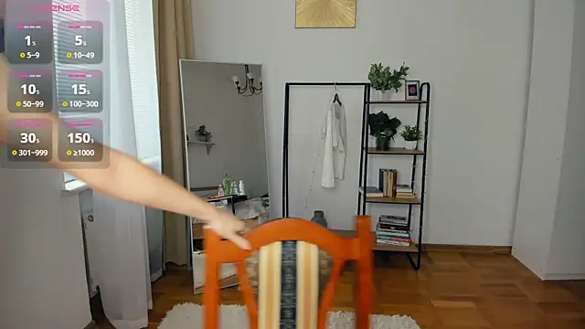 Snapshot of FaaBinaa chatting on October 12, 2025, 7:18 am FaaBinaa online show from October 12, 2025, 7:18 am