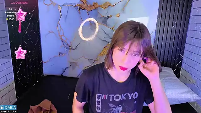 nena cupcake  online show from November 3, 2025, 11:00 am