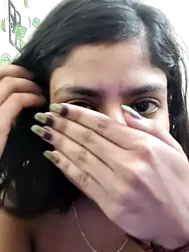 sassyy poonam online show from December 2, 2025, 4:35 pm