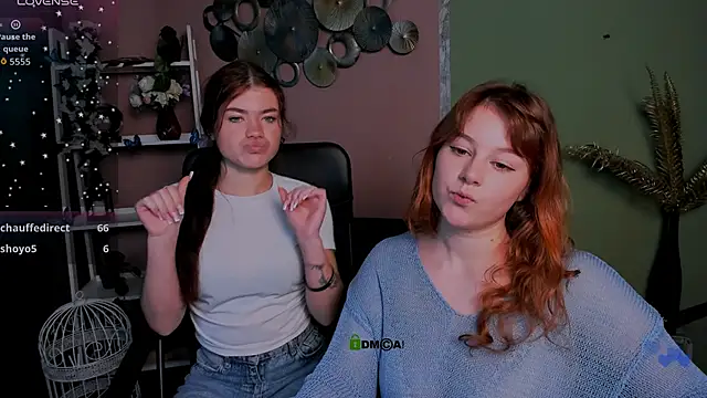 lola sun12 online show from November 13, 2025, 3:11 pm