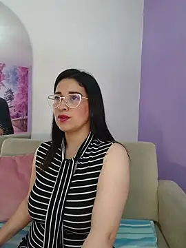 Alana steel 1 online show from November 15, 2025, 12:02 pm