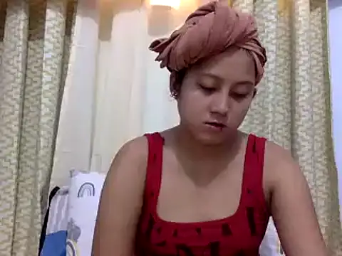 Sweet baby21 online show from September 26, 2025, 7:34 am