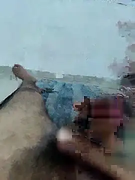 Snapshot of Size_x@xh chatting on September 29, 2025, 1:05 pm Size xxh online show from September 29, 2025, 1:05 pm