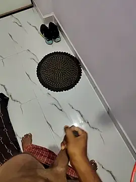 Snapshot of Size_x@xh chatting on October 25, 2025, 2:46 pm Size xxh online show from October 25, 2025, 2:46 pm