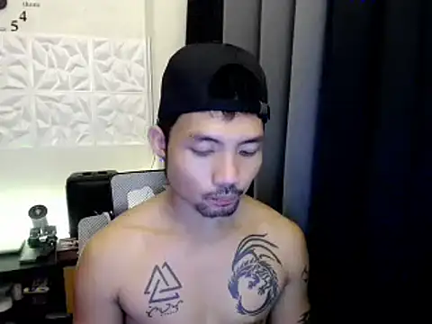 Thefriskyasian online show from October 2, 2025, 3:19 pm