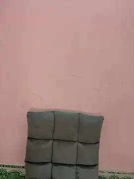 Hana-44 online show from November 19, 2025, 5:29 am