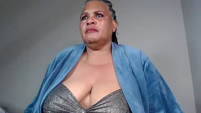 GrandBustyMelon online show from October 21, 2025, 1:50 am