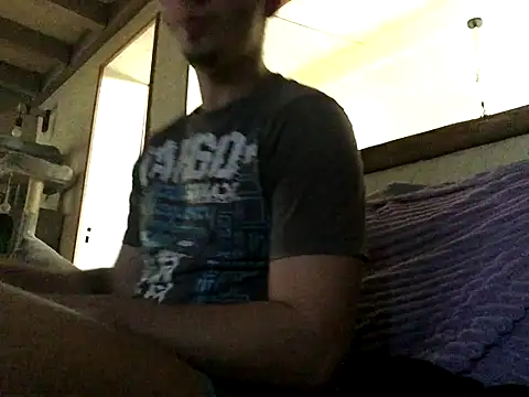 coupleamateurfun23 online show from November 5, 2025, 10:04 am