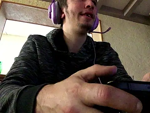 coupleamateurfun23 online show from November 10, 2025, 3:00 pm