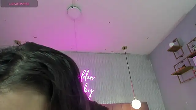 HANNA BASTIAN VC online show from October 22, 2025, 2:28 pm