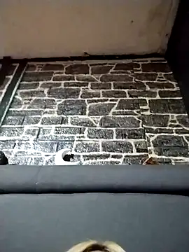 Ashleycam69 online show from November 28, 2025, 4:20 pm