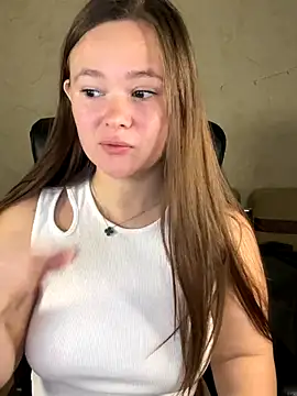 Snapshot of CaramelleSugar_ chatting on November 1, 2025, 7:16 pm CaramelleSugar online show from November 1, 2025, 7:16 pm