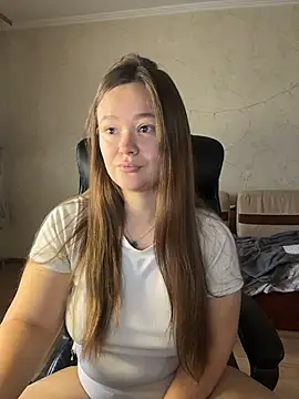 Snapshot of CaramelleSugar_ chatting on November 17, 2025, 9:37 am CaramelleSugar online show from November 17, 2025, 9:37 am