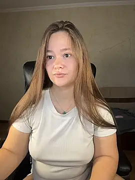 Snapshot of CaramelleSugar_ chatting on November 19, 2025, 7:30 am CaramelleSugar online show from November 19, 2025, 7:30 am