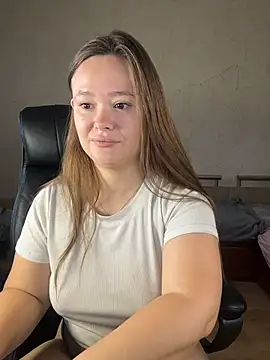 Snapshot of CaramelleSugar_ chatting on December 1, 2025, 9:58 am CaramelleSugar online show from December 1, 2025, 9:58 am