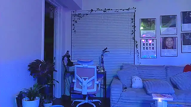 Snapshot of jg0ld chatting on September 29, 2025, 7:35 am jg0ld online show from September 29, 2025, 7:35 am