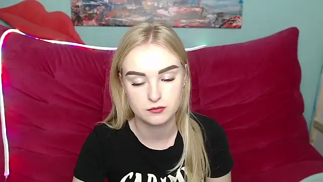 Snapshot of SofySofty chatting on November 1, 2025, 5:48 pm SofySofty online show from November 1, 2025, 5:48 pm