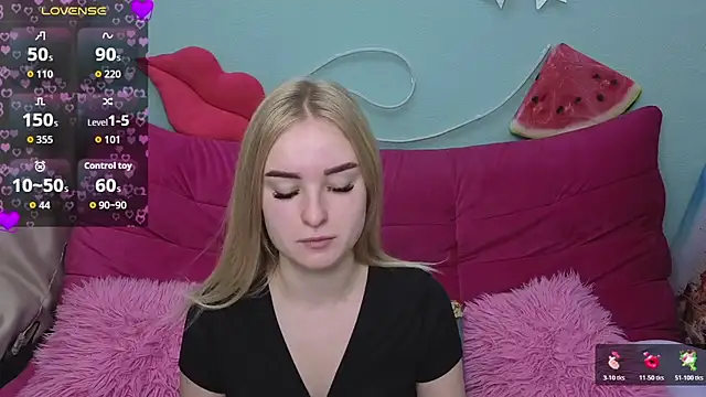 Snapshot of SofySofty chatting on December 4, 2025, 6:44 am SofySofty online show from December 4, 2025, 6:44 am