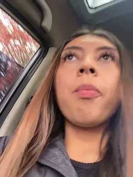 Sara-cooper2 online show from October 27, 2025, 4:00 pm