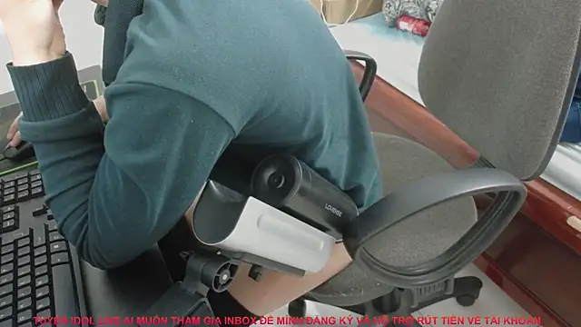 Snapshot of zaLo_o79244o625 chatting on November 20, 2025, 9:53 am zaLo o79244o625 online show from November 20, 2025, 9:53 am