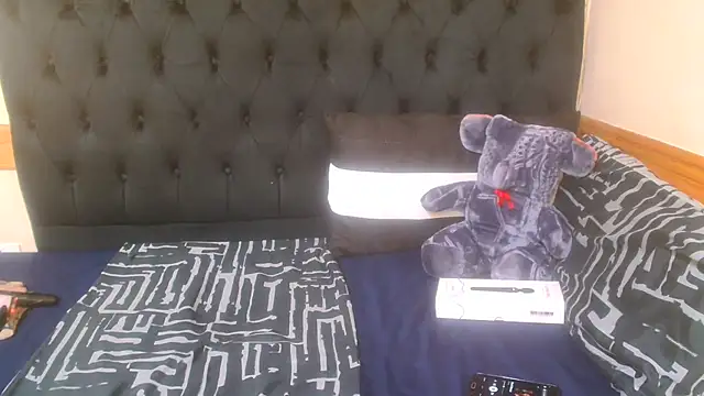 Sexy PureFire online show from November 12, 2025, 4:07 pm