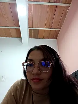 Sensual Anyelie online show from November 11, 2025, 1:27 am