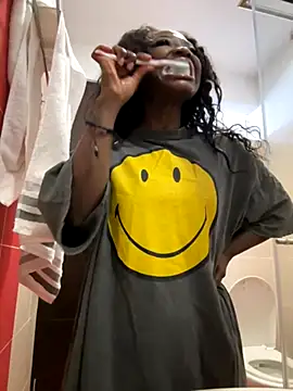 EmilyKisx online show from September 23, 2025, 1:36 pm