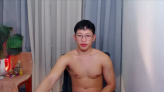Snapshot of pinkcock_froi2305 chatting on October 18, 2025, 9:10 am pinkcock froi2305 online show from October 18, 2025, 9:10 am