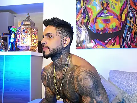 Snapshot of logan_hugh8 chatting on September 9, 2025, 2:55 am logan hugh8 online show from September 9, 2025, 2:55 am