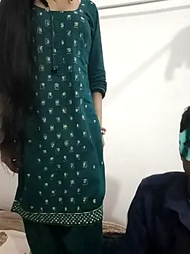 Snapshot of LOVE568 chatting on November 12, 2025, 2:50 pm LOVE568 online show from November 12, 2025, 2:50 pm