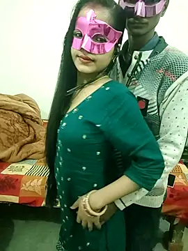 Snapshot of LOVE568 chatting on December 3, 2025, 8:12 am LOVE568 online show from December 3, 2025, 8:12 am