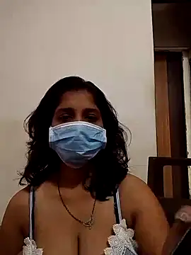 Love Foreverr12 online show from October 27, 2025, 8:18 am