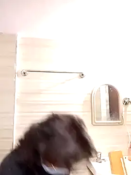 Love Foreverr12 online show from November 15, 2025, 11:18 am