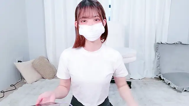 Snapshot of NANA_chan_1 chatting on November 13, 2025, 5:17 am NANA chan 1 online show from November 13, 2025, 5:17 am