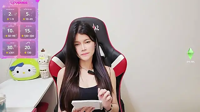 Alina10932 online show from September 30, 2025, 7:13 am