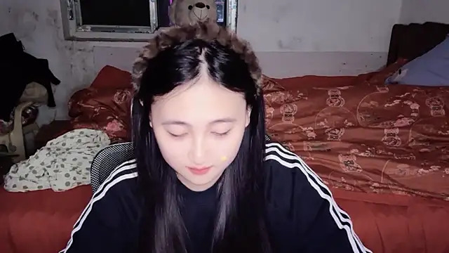 Snapshot of xxz98 chatting on October 31, 2025, 1:34 pm xxz98 online show from October 31, 2025, 1:34 pm