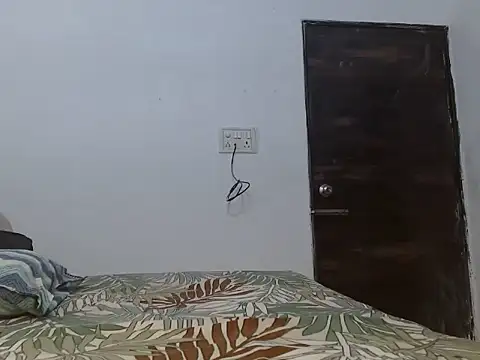 Snapshot of soya_queen chatting on November 20, 2025, 7:52 am soya queen online show from November 20, 2025, 7:52 am