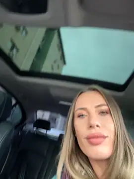  JessyRey  online show from September 13, 2025, 5:40 am