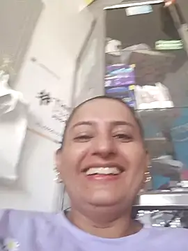 Titiss8921 online show from November 10, 2025, 1:10 pm