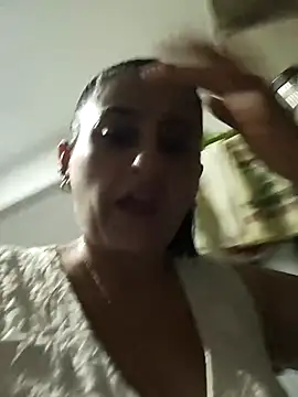 Titiss8921 online show from December 14, 2025, 2:39 am