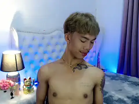 Snapshot of jersthebigfuckerxxx chatting on October 7, 2025, 7:44 pm jersthebigfuckerxxx online show from October 7, 2025, 7:44 pm