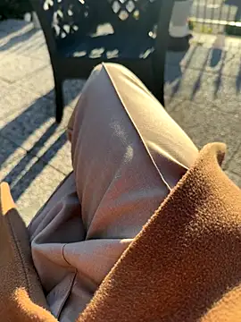 Snapshot of maialexte chatting on December 14, 2025, 2:11 pm maialexte online show from December 14, 2025, 2:11 pm