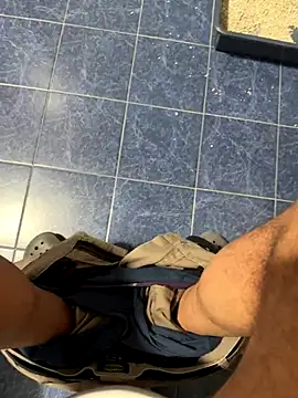 Snapshot of maialexte chatting on December 16, 2025, 5:01 am maialexte online show from December 16, 2025, 5:01 am